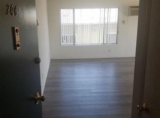 410 S Manhattan Pl APT 206, Los Angeles, CA 90020