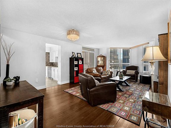 3rd image of 75 Riverside Dr E #408