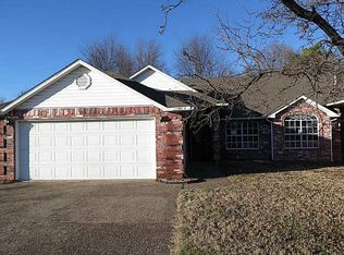 1808 Main Dr #B, Springdale, AR 72762