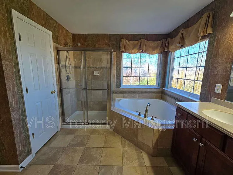 2520 Post Oak Dr — Photo 21