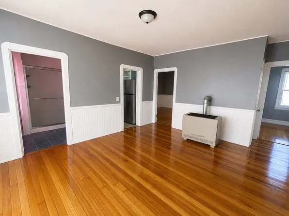 646 Birch St APT 1, Fall River, MA 02724