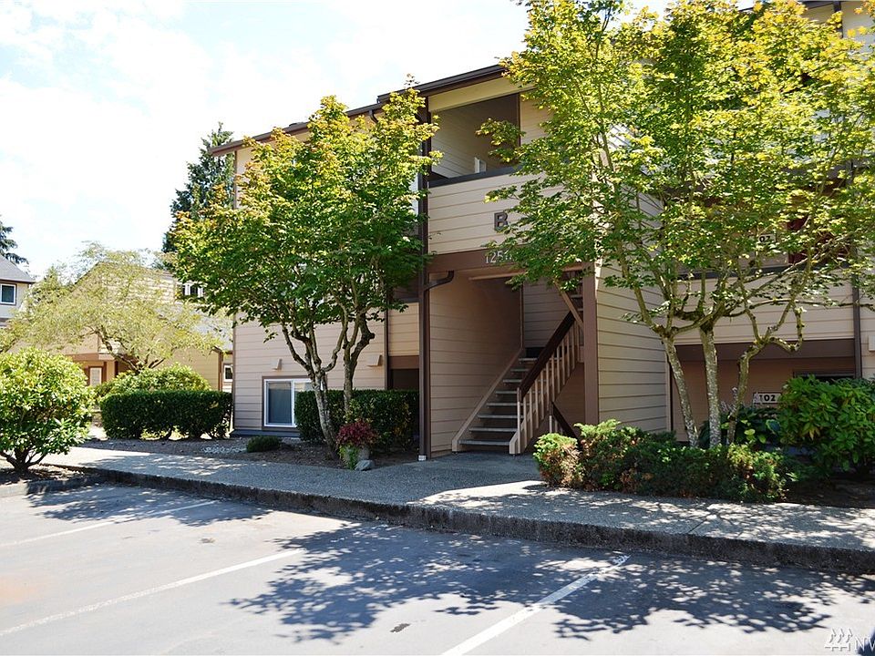 1st image of 12507 NE 143rd St APT B302