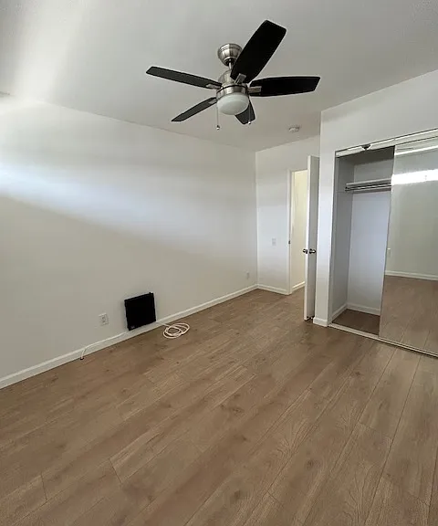 Beach House Apartments — Photo 24