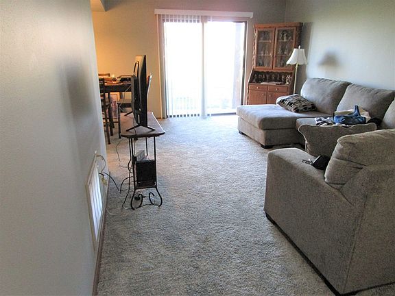 4th image of 2803 Woodwind Ct