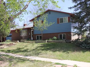 615 Pioneer Ln, Colorado Springs, CO 80904