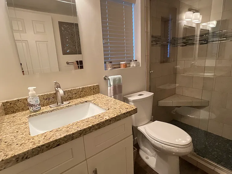201 Riverfront Dr #18 — Photo 41