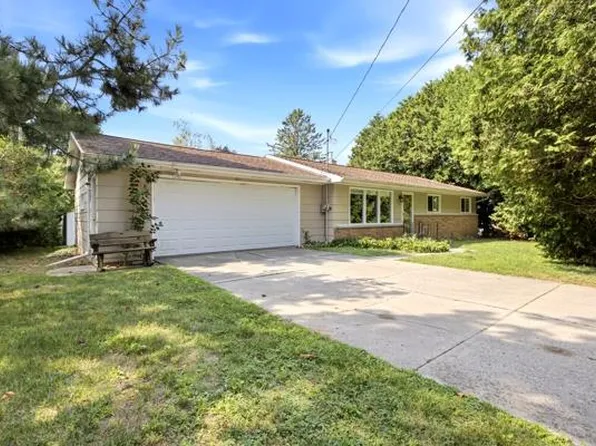 1651 Michigan St, Sturgeon Bay, WI 54235