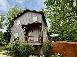 186 Moody Ave, Candler, NC 28715