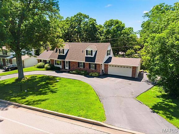5th image of 1143 Fernview Dr