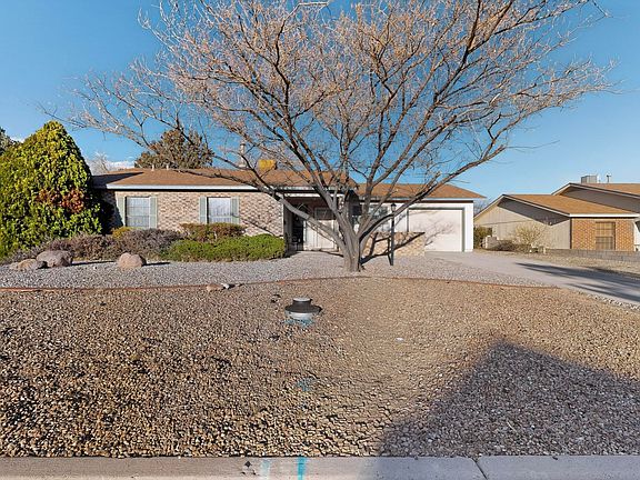 2nd image of 840 Stagecoach Rd SE