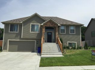 2320 Buckshot Dr, Junction City, KS 66441