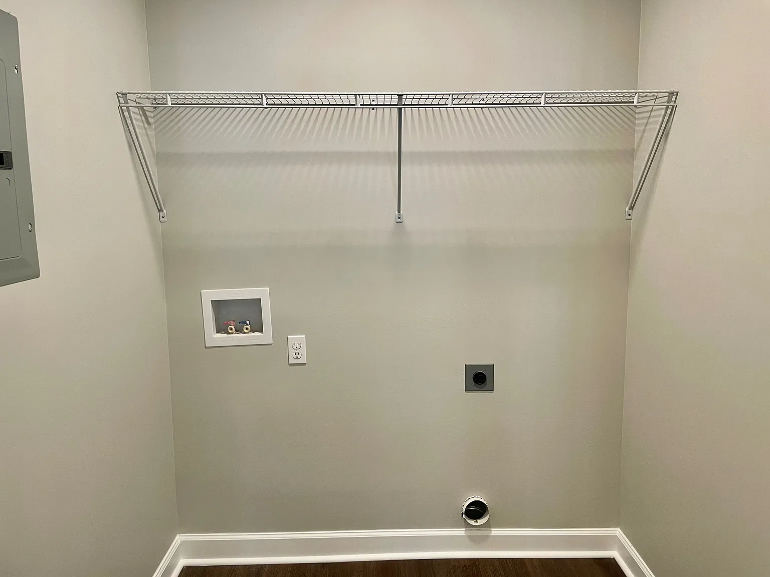 3 bed, 1500 sqft, $1,500 — Photo 3