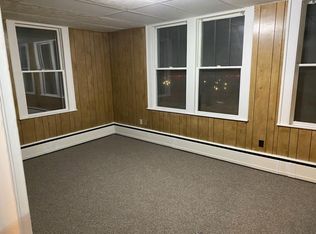 20 Market Sq APT 2, South Paris, ME 04281