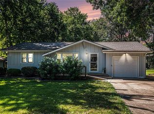 102 Avondale St, Liberty, MO 64068
