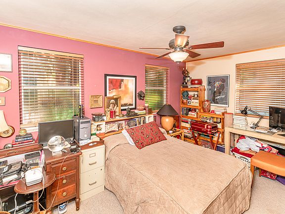 2nd image of 2853-55 Lydia St