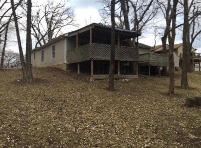 2nd image of 612 S 15th St