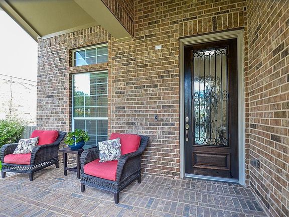 5th image of 6315 Denison Oaks Dr