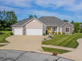 608 Brittania Dr, Huntington, IN 46750