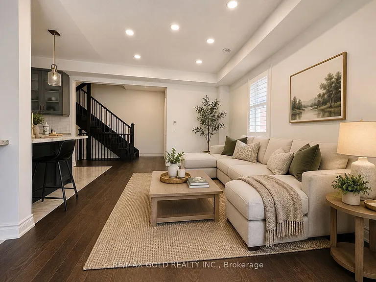 5 Lowes Hill Cir — Photo 4