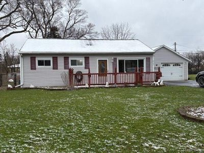 6101 Springdale Blvd, Grand Blanc, MI, 48439
