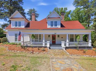 611 McReynolds St, Carthage, NC 28327