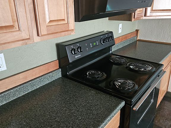 3rd image of 1207 E 520 S