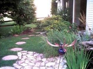 2121 Omega Dr, Appleton, WI 54915