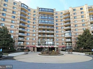 8360 Greensboro Dr APT 811, Mc Lean, VA 22102