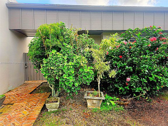 4th image of 10466 SW 75th Ln #10466