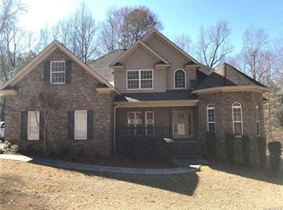 253 Jasmine Ridge Rd, Wetumpka, AL 36093