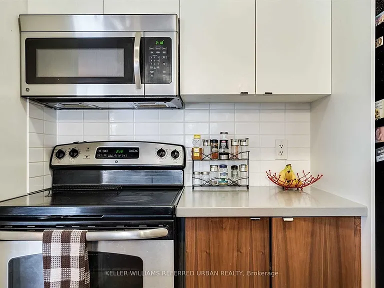 541 Winston Rd #36 — Photo 2