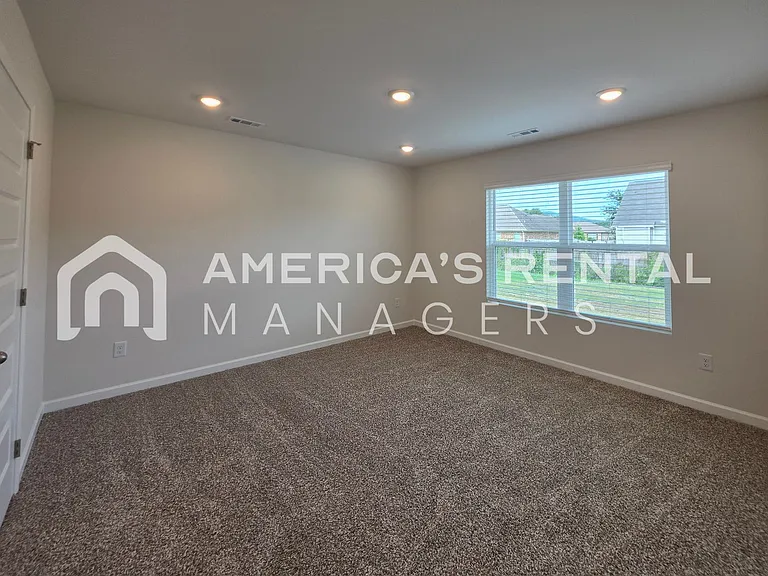 108 Jonboy Ave — Photo 34