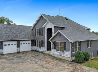 4411 Rock Rd, Bourbon, MO 65441