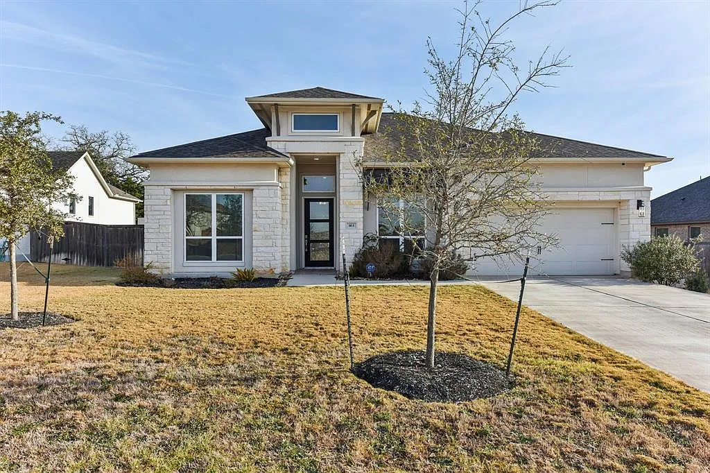 4 bed, 3.5 bath, 2997 sqft, $3,250 — Photo 1