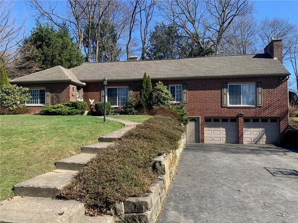 245 Jefferson St, Meadville, PA 16335