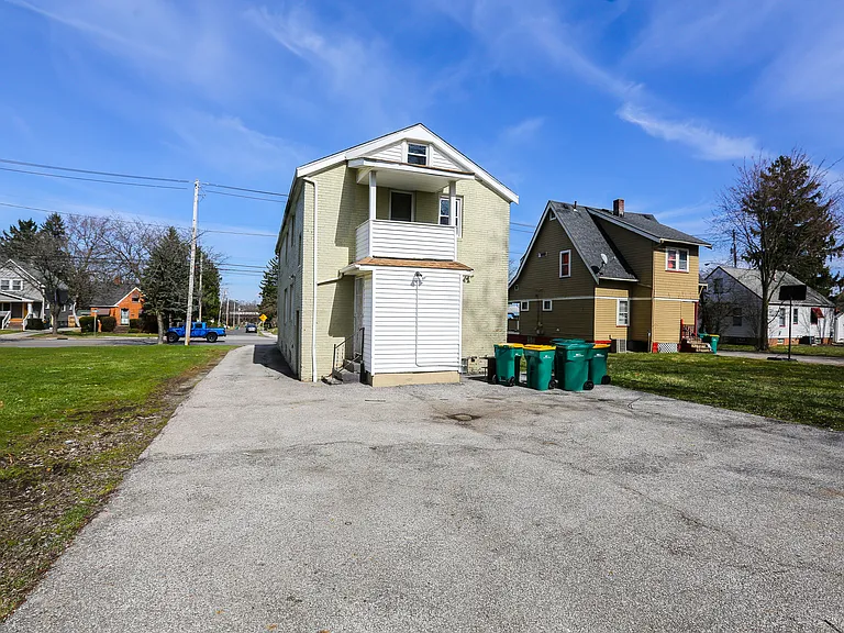 14628 Granger Rd #2 — Photo 22