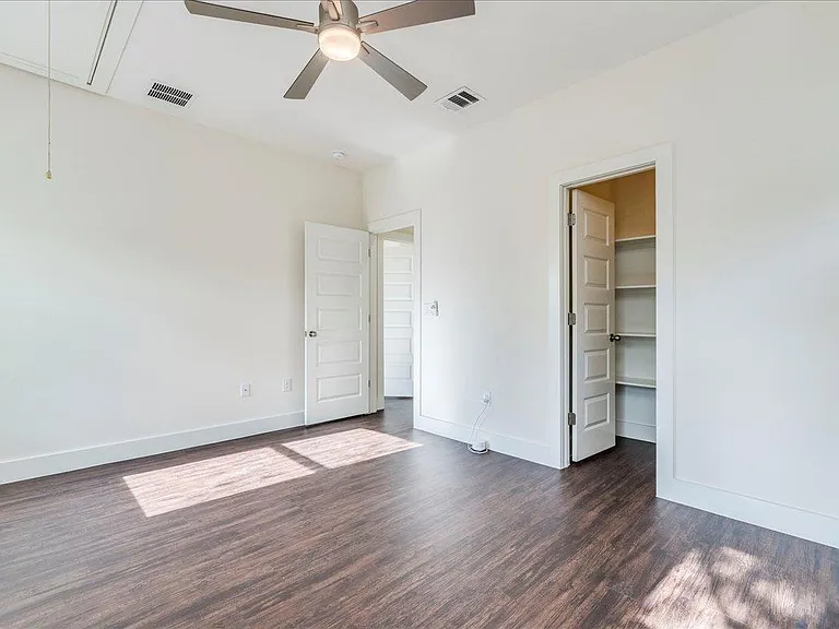 1106 Lambie St #C — Photo 13