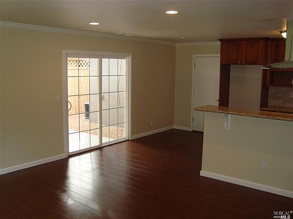 4th image of 15365 Marty Dr