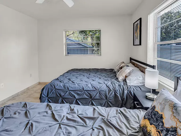 5462 Colonial Oaks Blvd — Photo 43