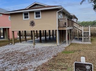 8720 W Simmons Bayou Dr, Ocean Springs, MS 39564