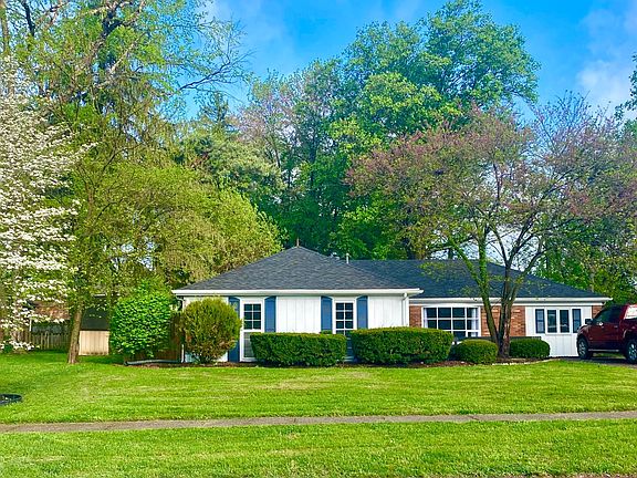 3rd image of 9505 Tiverton Way
