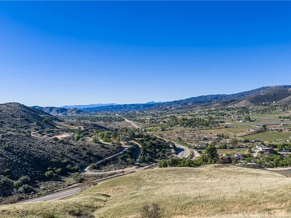 0 Carrie Ct, Santa Clarita, CA 91390