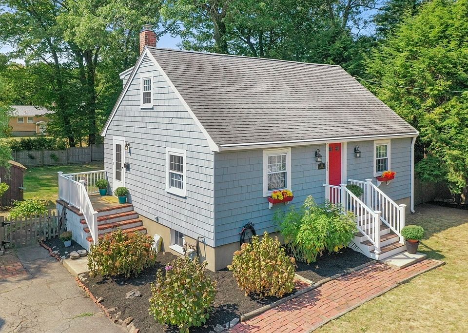 1st image of 204 Brimbal Ave