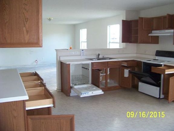 5th image of 6917 Meadow Way Ln Fort Worth