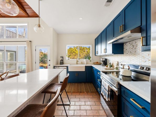 42 La Buena Vista Dr