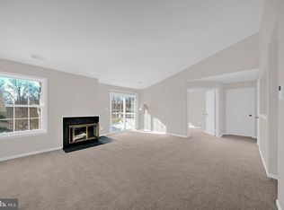 205 Salem Ct APT 11, Princeton, NJ