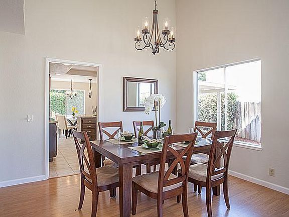 4th image of 8515 Otoole Ct