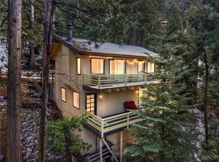 1019 Jungfrau Dr, Crestline, CA 92325