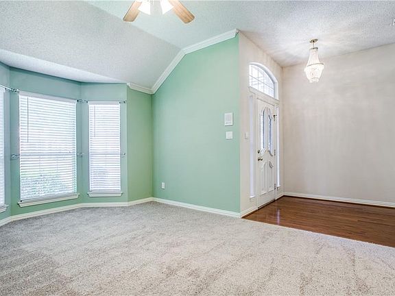 3rd image of 11213 New Orleans Dr