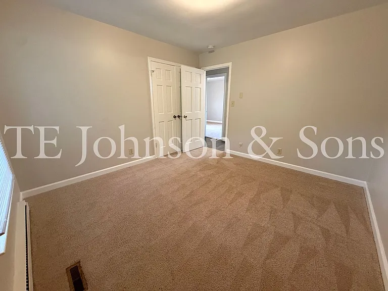 2722 Winslow Ln — Photo 30
